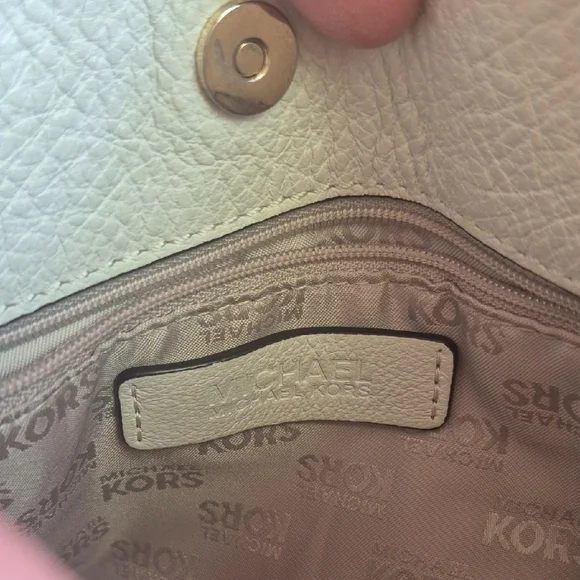 Michael Kors Ivory Crossbody Bag with Gold Accents - Picture 7 of 7